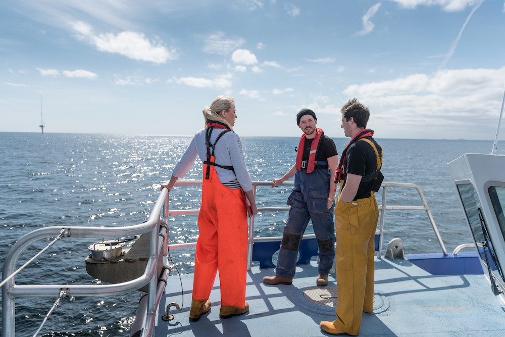 Scientists on deck of research ship Cursos PPER